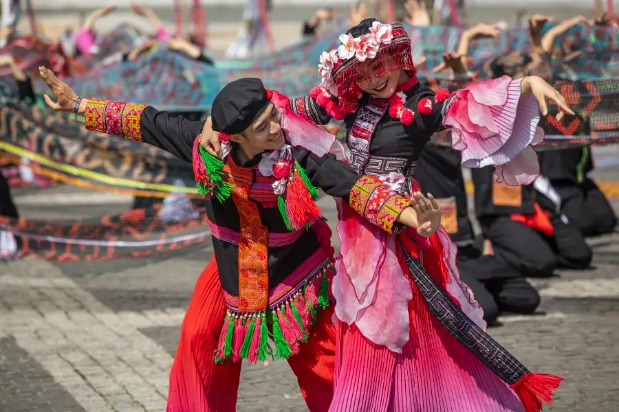 Không khí lễ hội đầu năm đặc sắc thu hút nhiều du khách ghé thăm Sa Pa dịp Tết