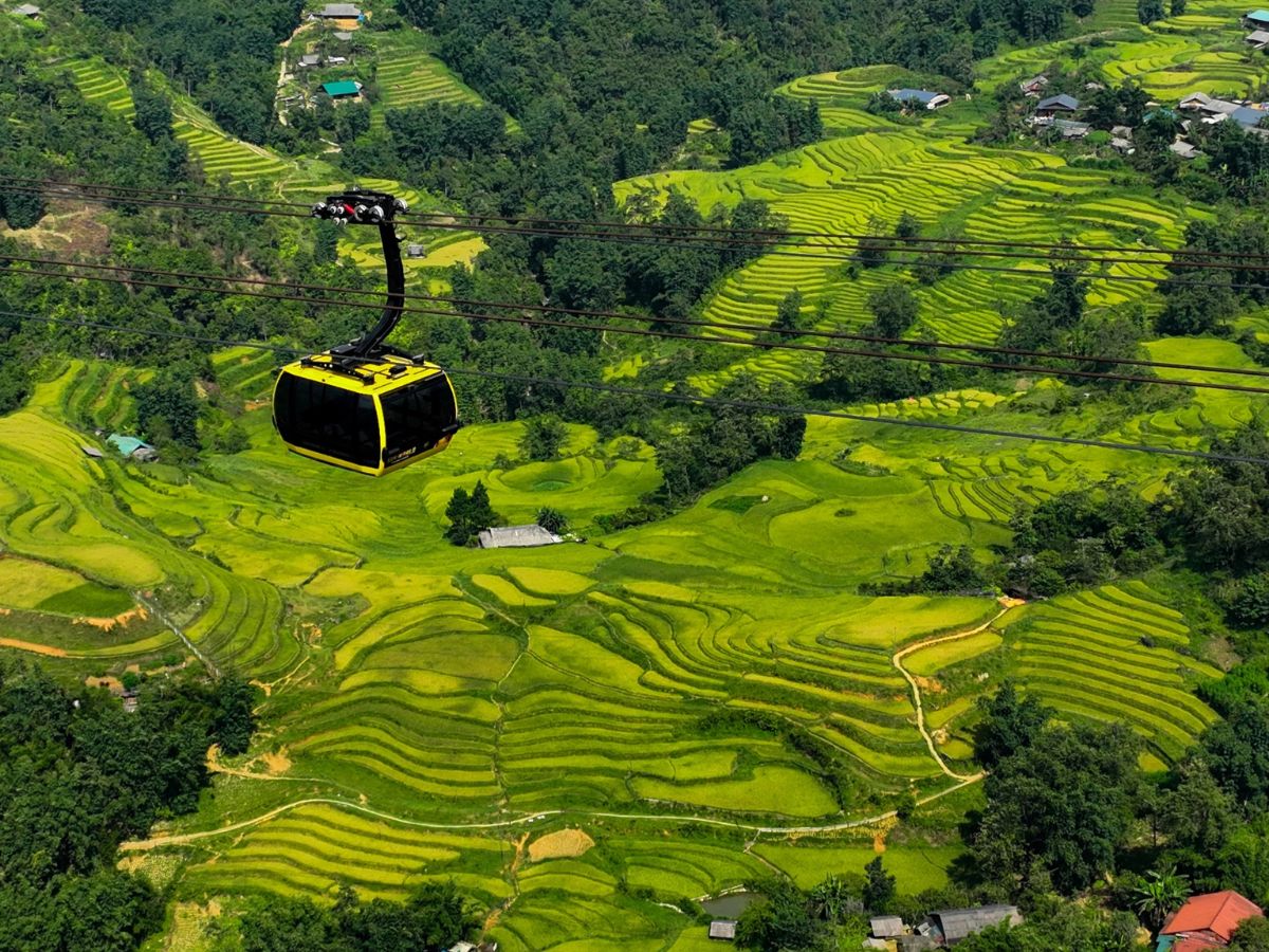 Thời tiết Sa Pa cuối tháng 4 đẹp để khám phá các điểm du lịch nổi tiếng.