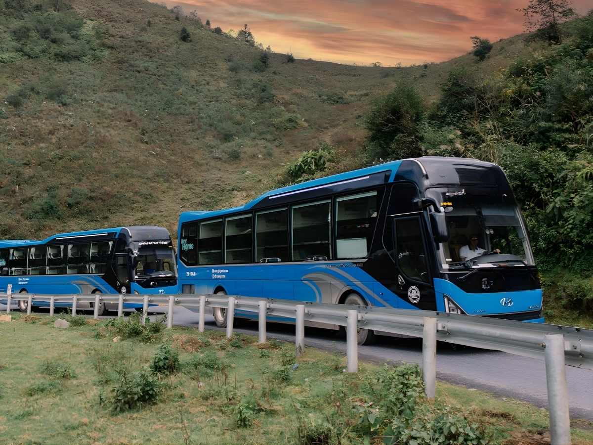 Nhiều loại xe khách Hưng Yên đi Sa Pa gồm xe giường nằm, limousine và xe chất lượng cao tiện nghi. (Nguồn: Sưu tầm)