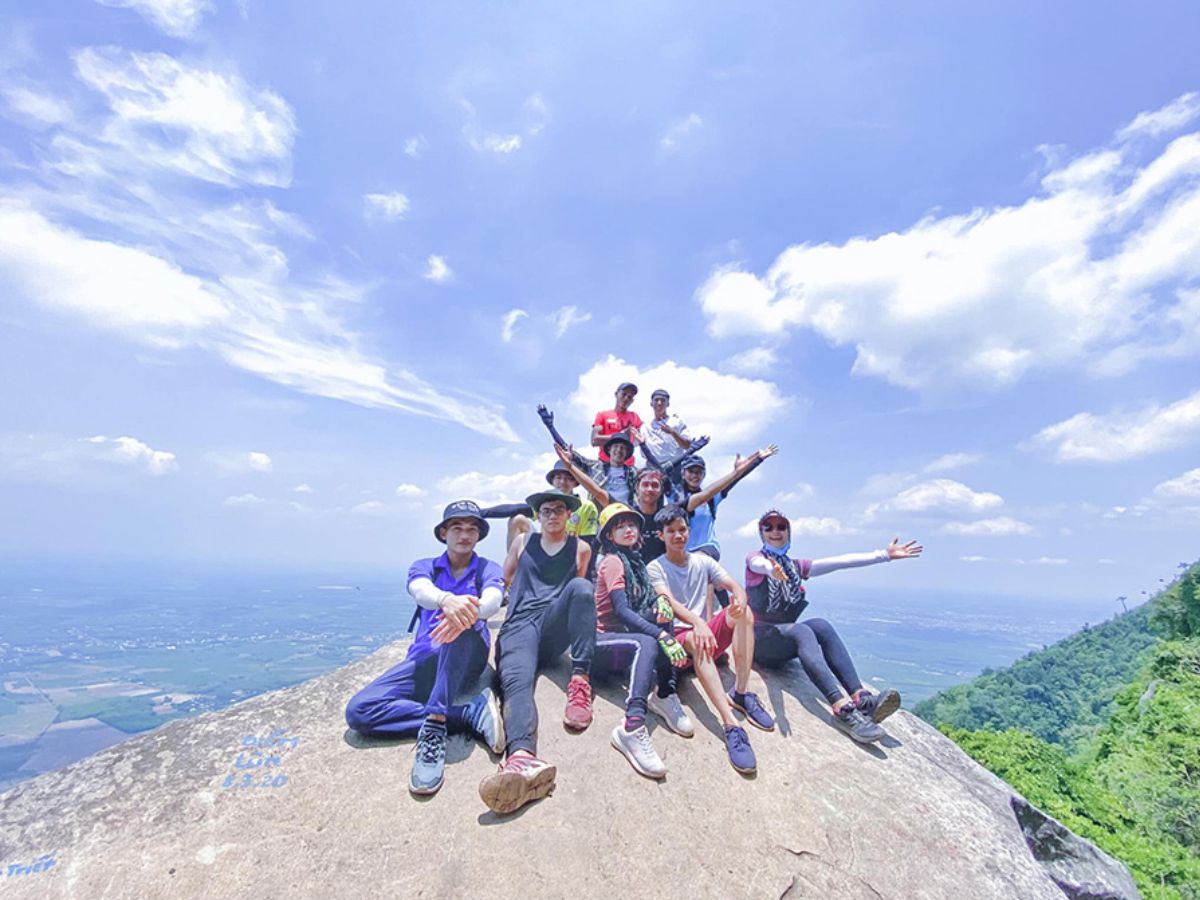 08-trai-nghiem-thuc-te-va-cam-nhan-tu-dan-phuot%20%281%29.jpg