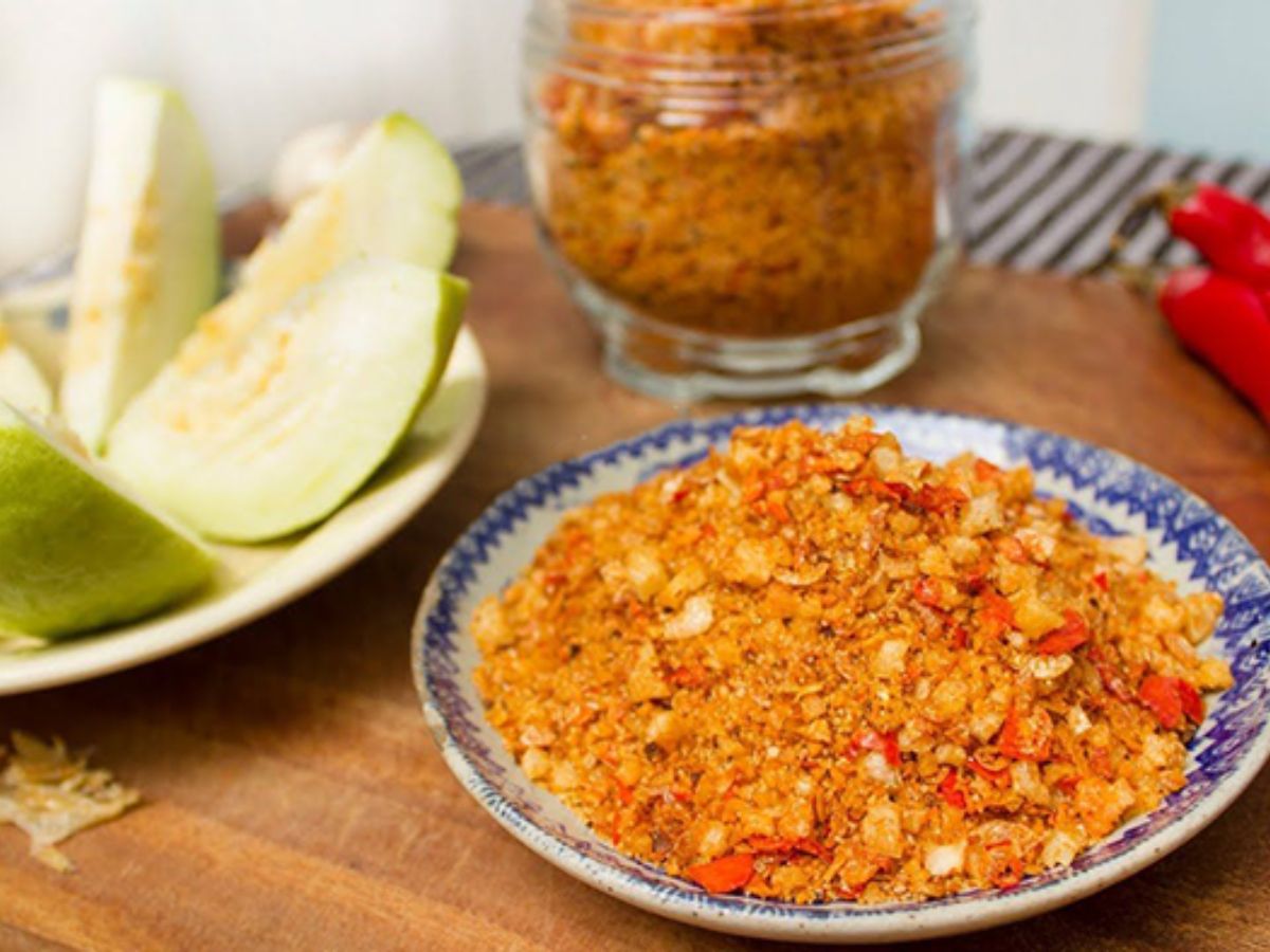 Muối tôm Tây Ninh thơm ngon, đậm đà.