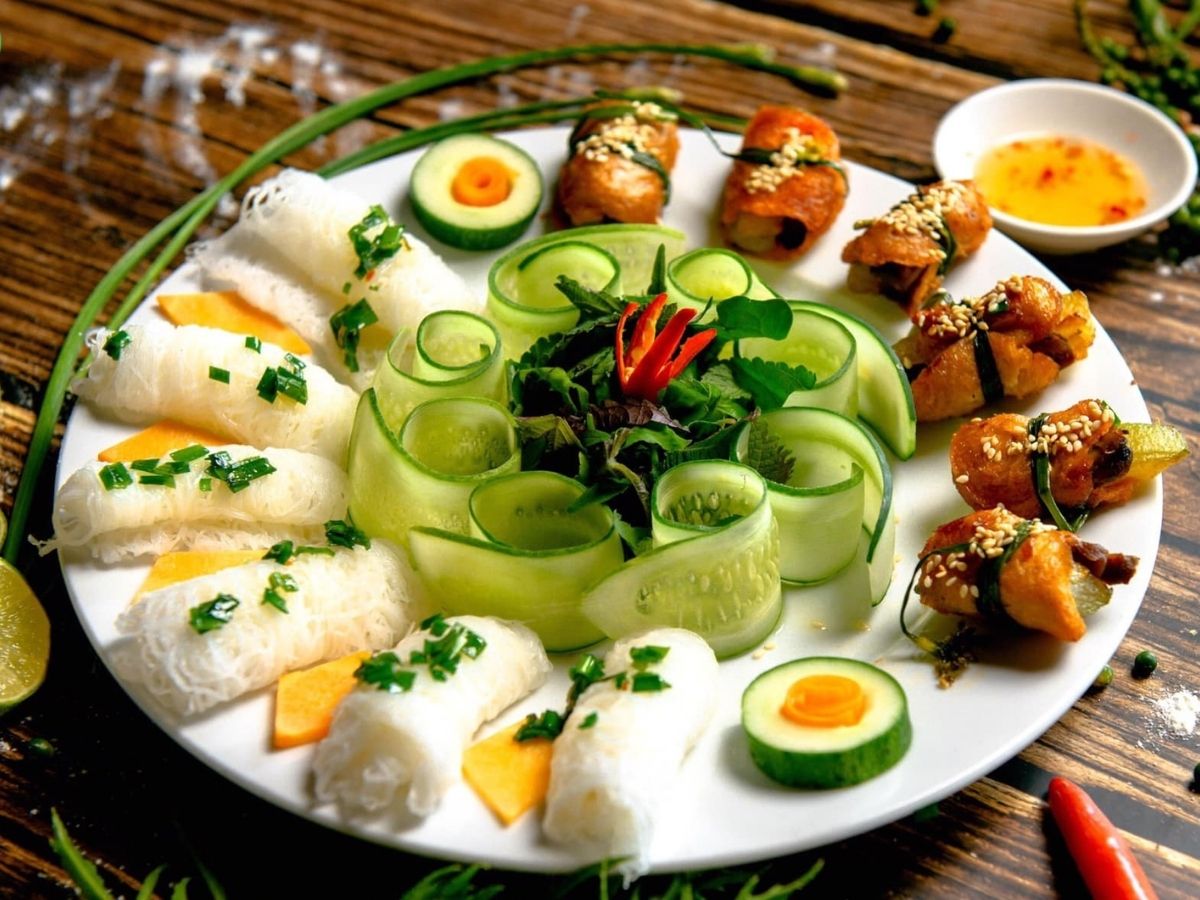 Sự cuốn hút của món chay Tây Ninh ngày Tết đến từ nguồn nguyên liệu thiên nhiên phong phú đặc trưng.