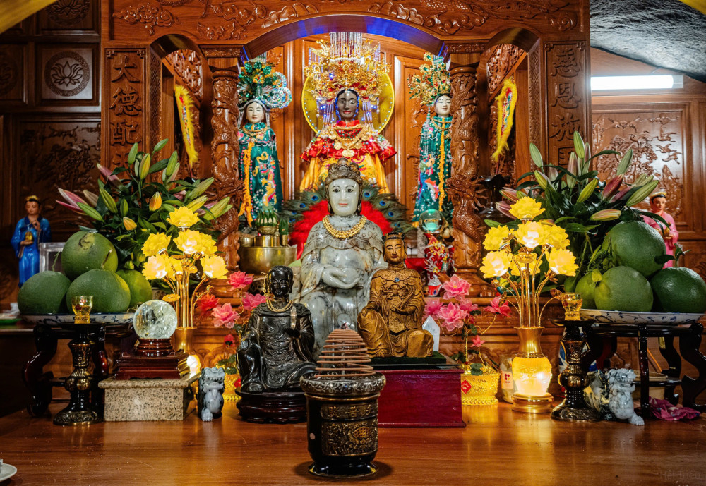 Truyền thuyết Linh Sơn Thánh Mẫu gắn liền với lịch sử hình thành núi Bà Đen