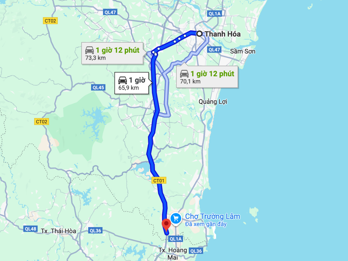 Động Ngọc Hoàng nằm tại xã Trường Lâm, tỉnh Thanh Hóa, được bao bọc bởi dãy núi Mù Cua hùng vĩ.