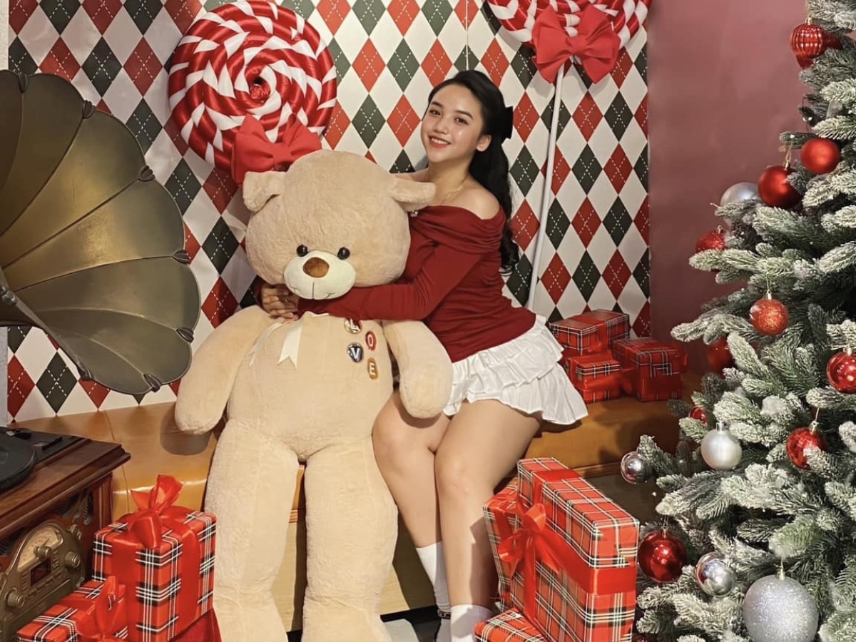 LIAH Café với siêu nhiều góc sống ảo cực xinh.