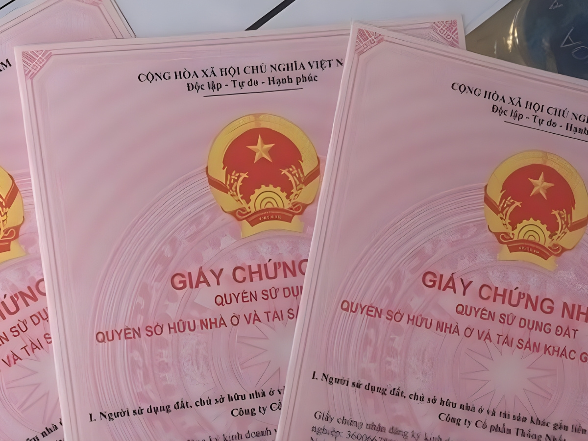 Sổ hồng chung cư xác nhận quyền sở hữu căn hộ theo quy định pháp luật.