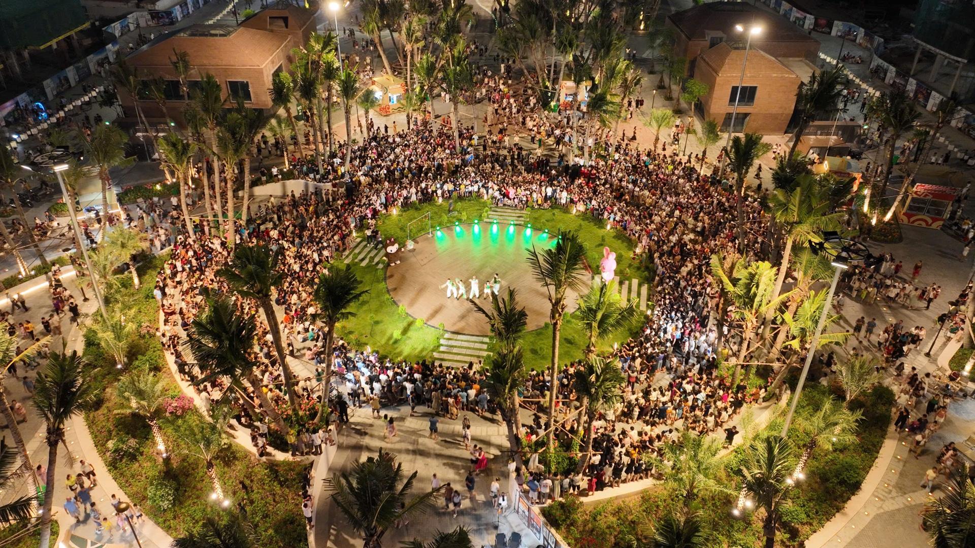 Hệ sinh thái “all-in-one” tại Xanh Island được ví như “phễu” hút khách đến với Cát Bà.