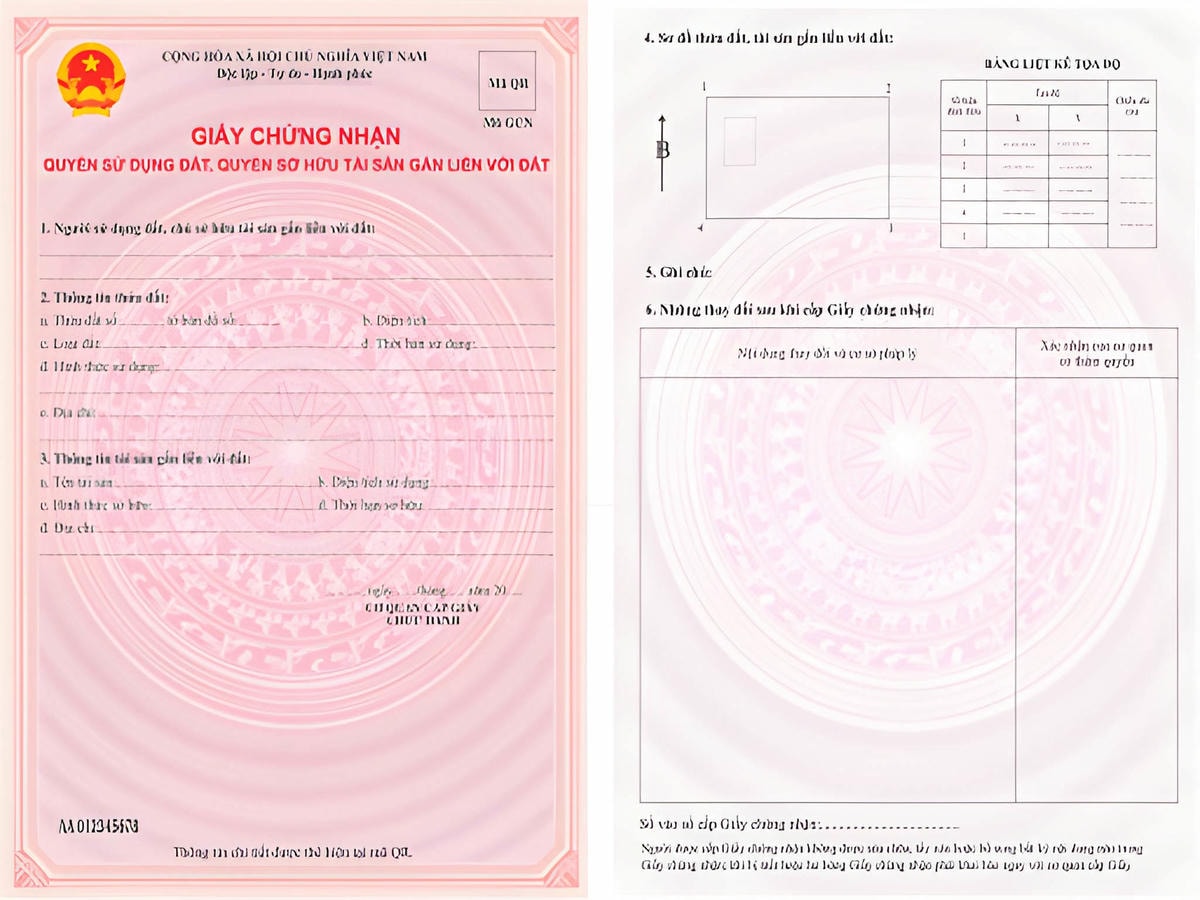 Người bán cung cấp giấy tờ sở hữu và thông tin nhân thân đầy đủ.