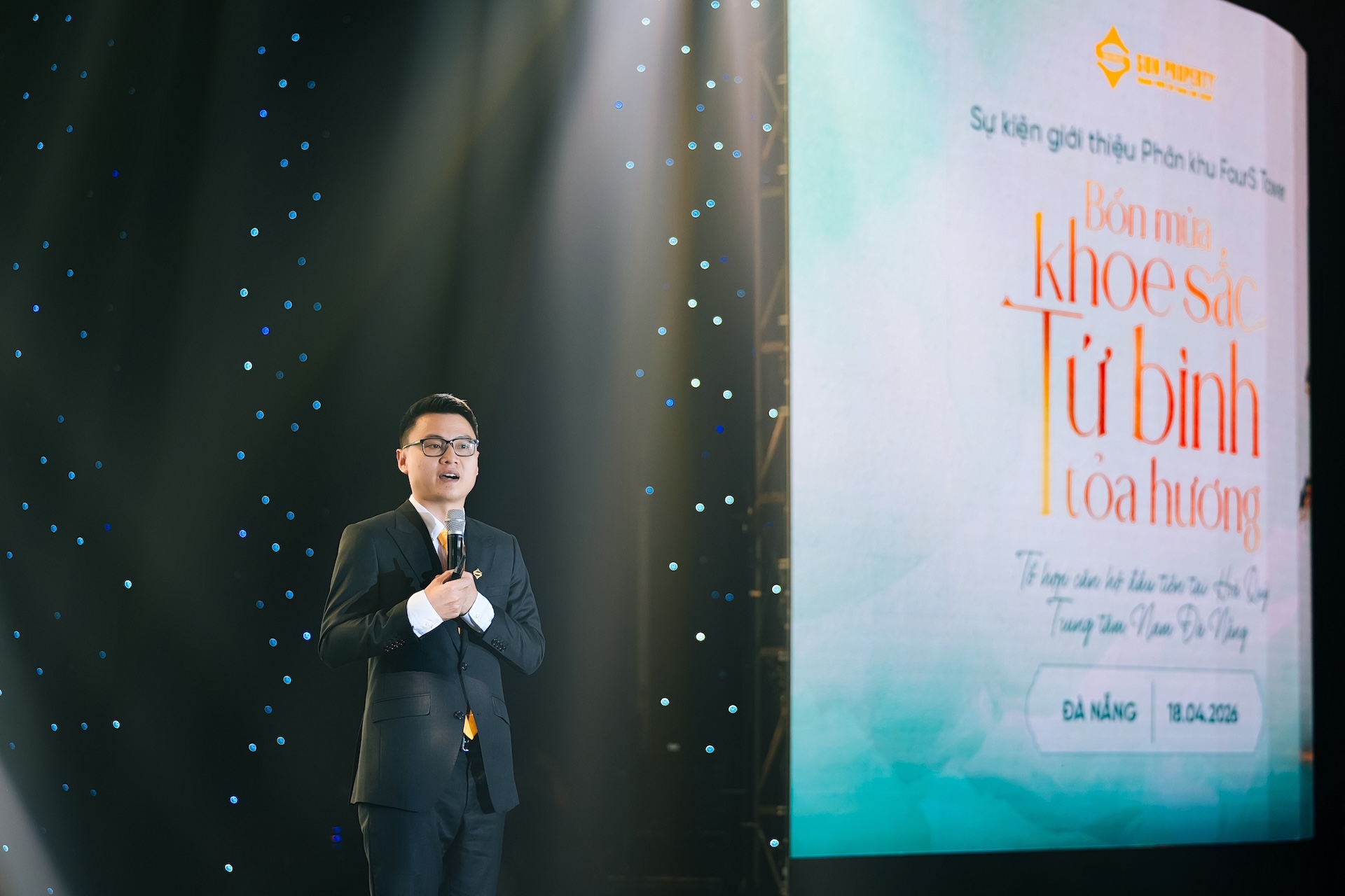 Đại diện Sun Property chia sẻ về dự án FourS Tower. Ảnh: Ánh Dương.