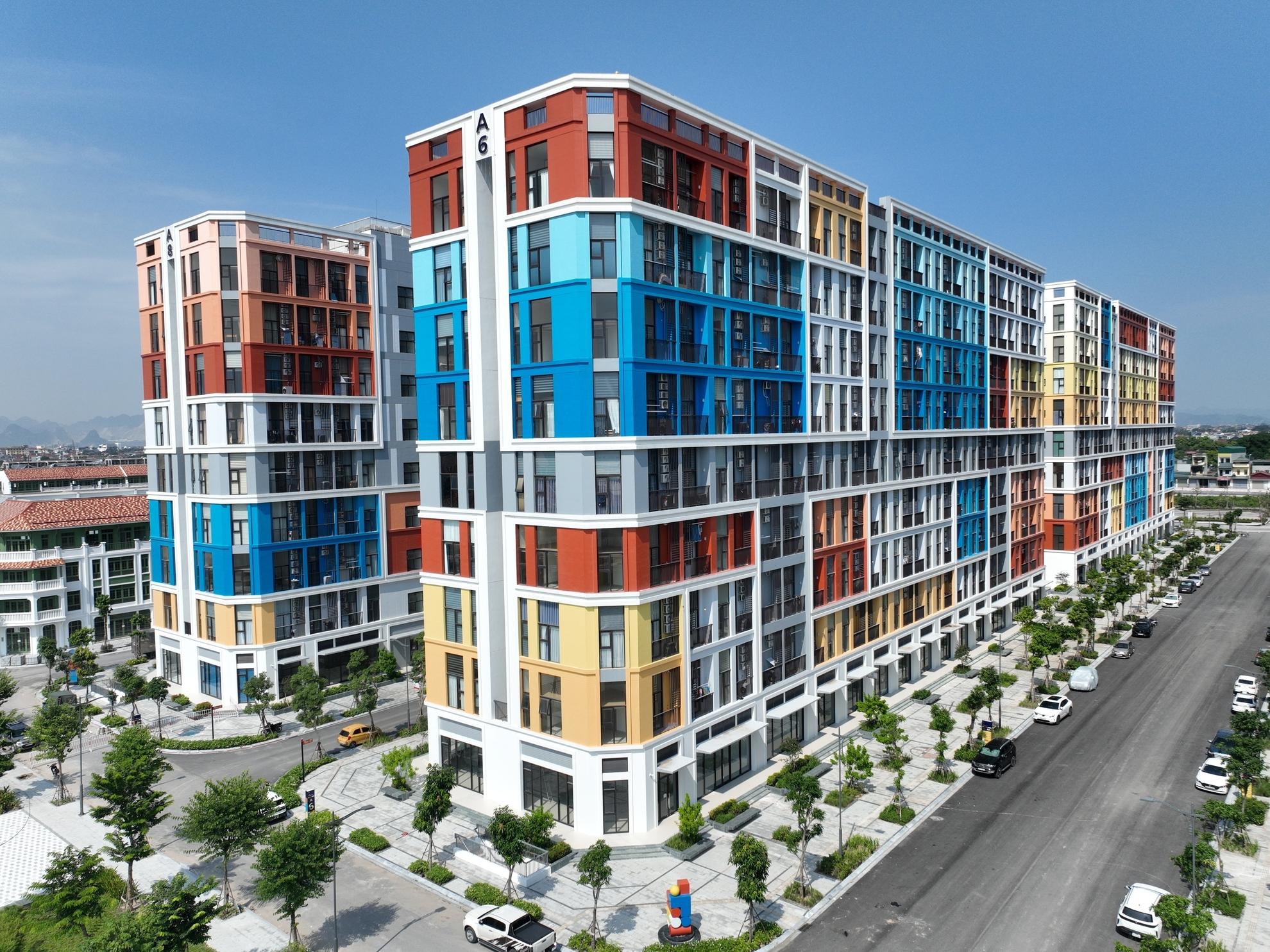Đô thị nghỉ dưỡng Sun Urban City đông đúc cư dân. Ảnh: Ánh Dương