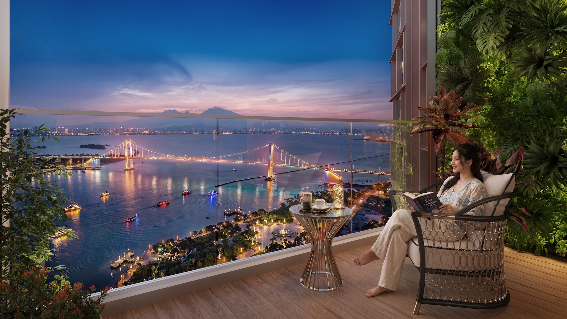 Tầm nhìn "5 trong 1" đắt giá từ ban công căn hộ Symphony 5 bao trọn cảnh đẹp Đà thành. Ảnh: Sun Property.