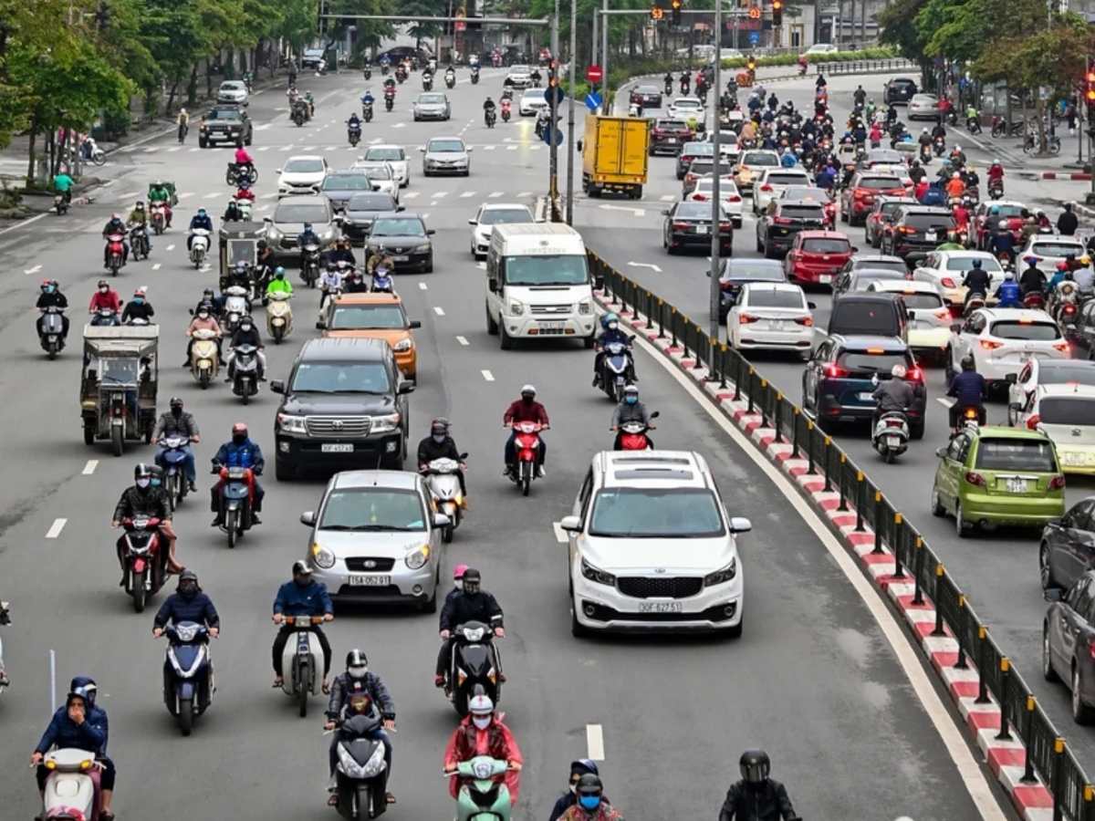 Mức độ tiếng ồn giao thông thay đổi theo các khung giờ trong ngày.