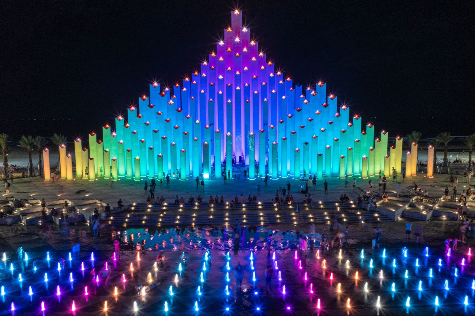 Các địa điểm tham quan, vui chơi giải trí mới đã tạo nên mùa du lịch sôi động tại Vũng Tàu dịp Tết Nguyên đán.