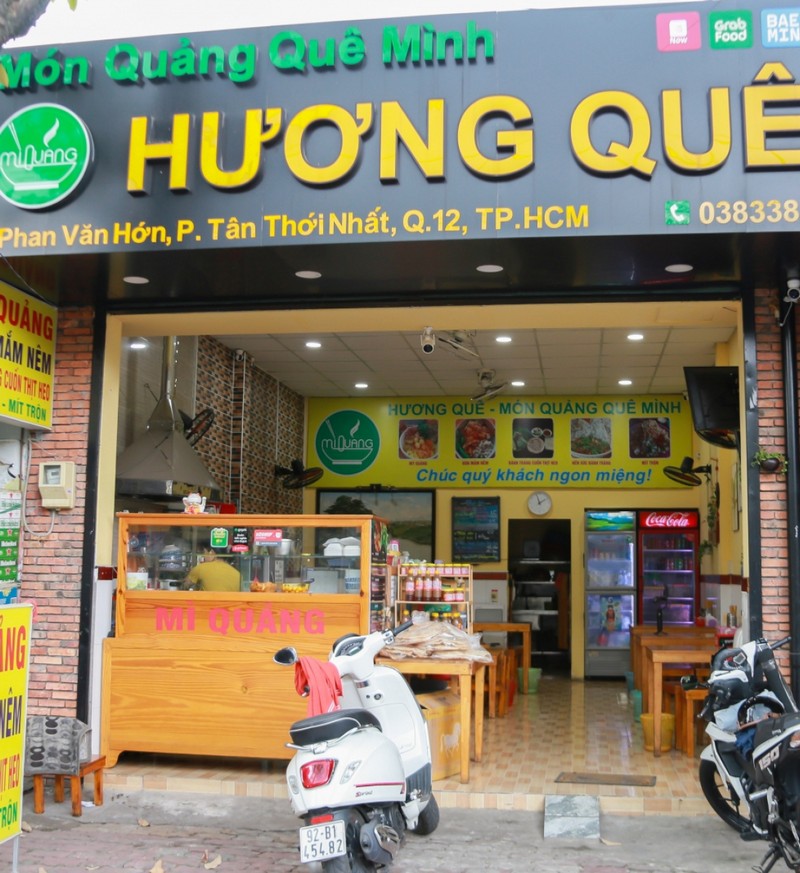 Không gian quán rộng rãi và khang trang với sức chứa lên đến 25 khách