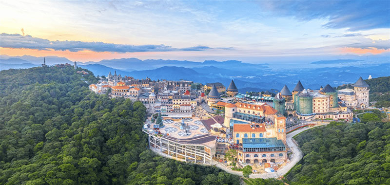 Toàn cảnh khu du lịch-nghỉ dưỡng-vui chơi Sun World Ba Na Hills