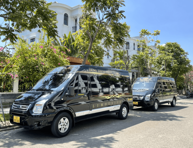 Nhà xe Hưng Phát Thịnh Limousine được nhiều hành khách đánh giá cao về chất lượng dịch vụ