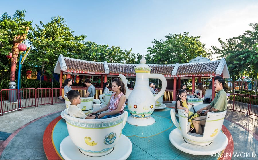 Fairy Tea House - Lạc vào thế giới cổ tích cùng con yêu