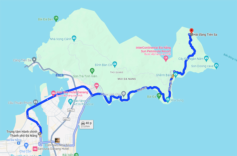 Hải đăng Tiên Sa cách trung tâm Đà Nẵng 20km về hướng Đông