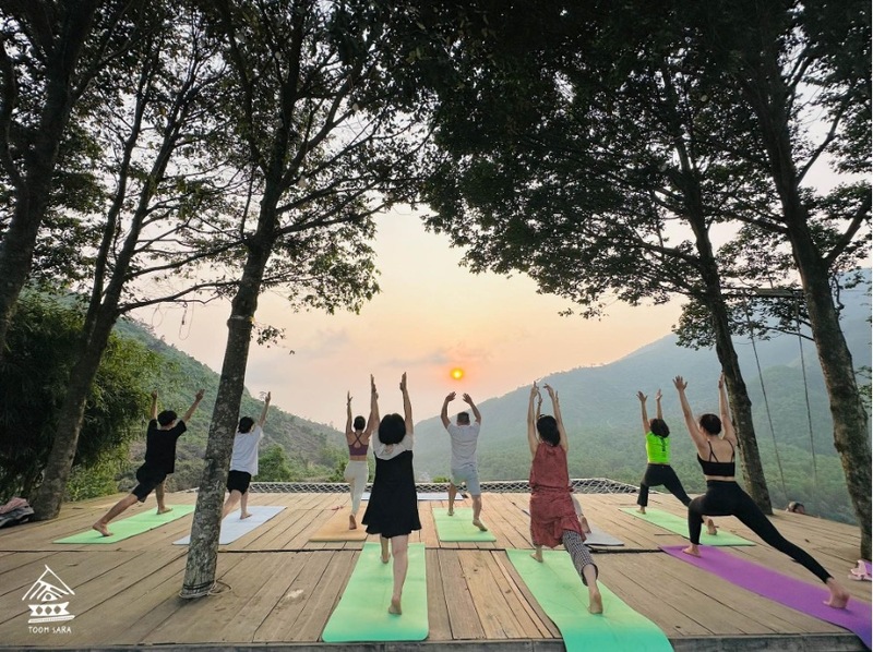 View tập yoga triệu đô chỉ có tại làng Toom Sara