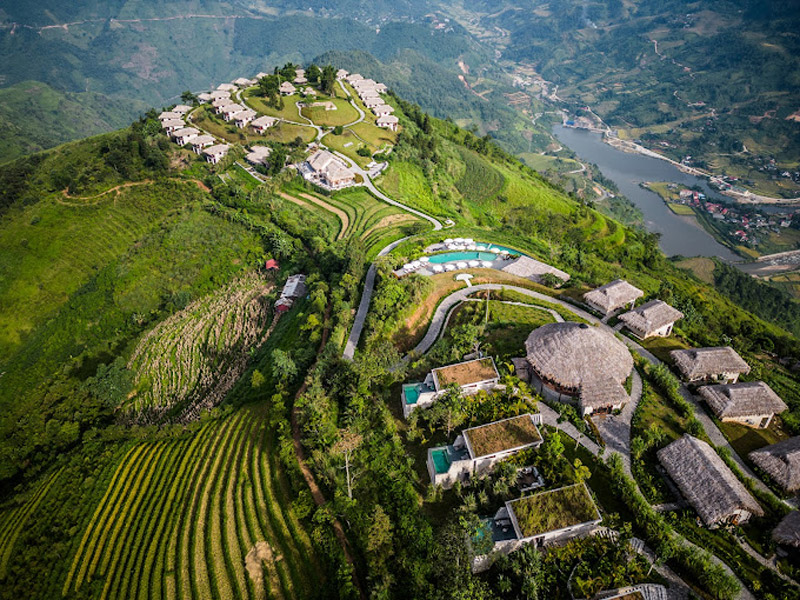 Bể bơi vô cực tại Topas Ecolodge