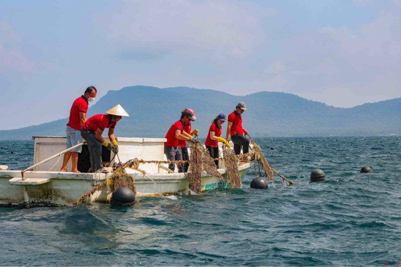 Trải nghiệm tham quan trang trại nuôi cấy ngọc trai tại Nam đảo Phú Quốc siêu thú vị