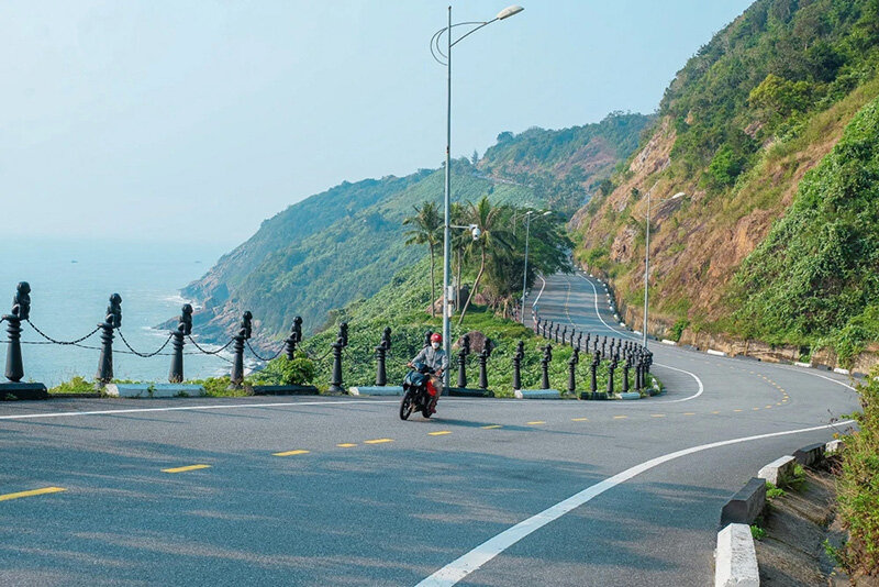  Cung đường ven biển lên Đỉnh Bàn Cờ thu hút nhiều “phượt thủ” đến chinh phục