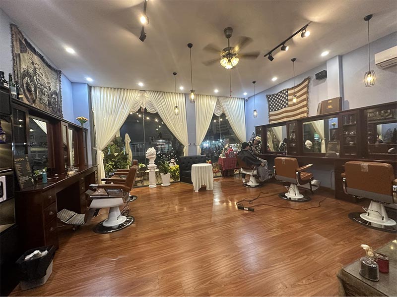 BITA HOUSE là hình thức quán cà phê kết hợp với làm salon cắt tóc