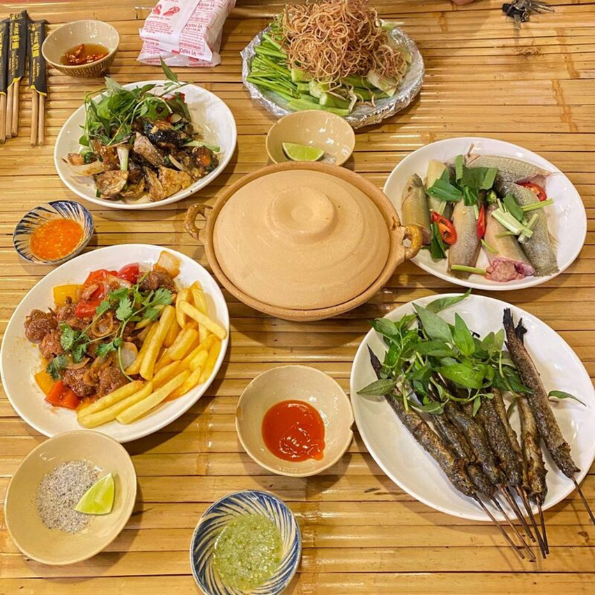 Thằn lằn núi thường được phục vụ tại những nhà hàng mang phong cách đồng quê dân dã