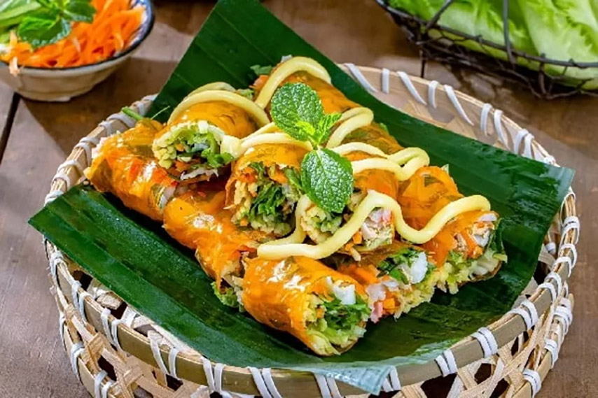 Bánh tráng cuốn sốt bơ