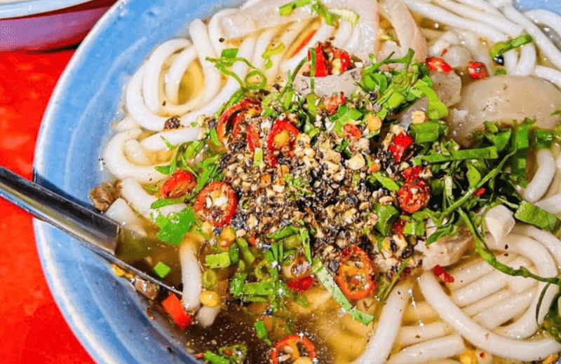 Tô bánh canh Trảng Bàng Tây Ninh đúng điệu