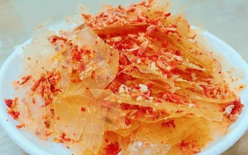 Cận cảnh món bánh tráng muối Tây Ninh 