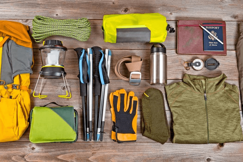 Một số đồ bảo hộ cơ bản khi đi trekking, leo núi Bà Đen 