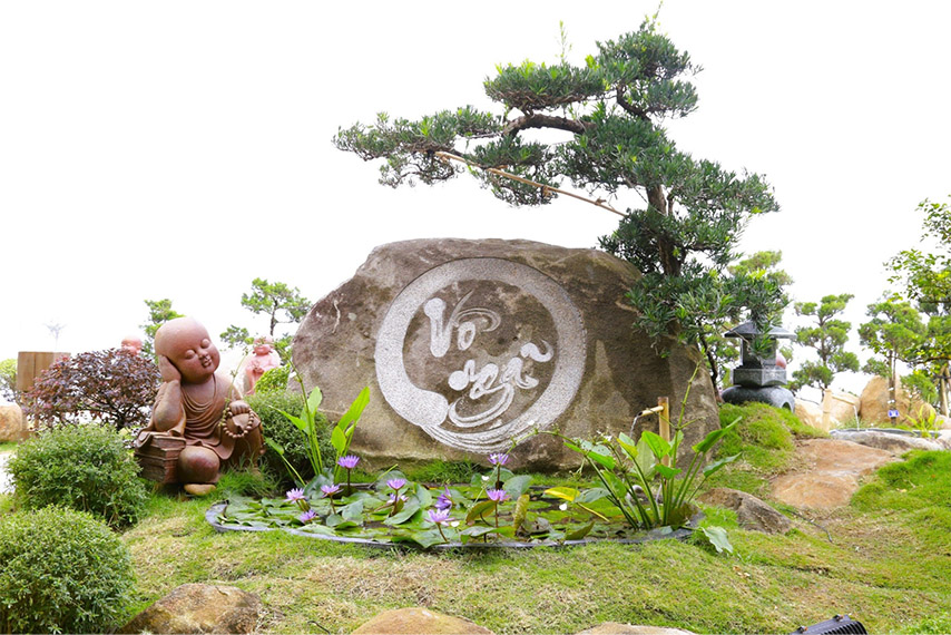 Khung cảnh vườn Vô Ngã 
