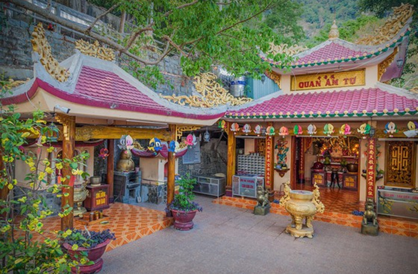 Quan Âm Tự - Nơi thờ Quan Thế Âm Bồ Tát