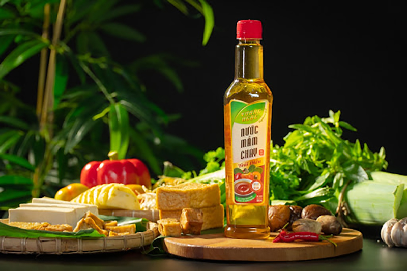 Sản phẩm nước mắm chay làm từ trái điều 