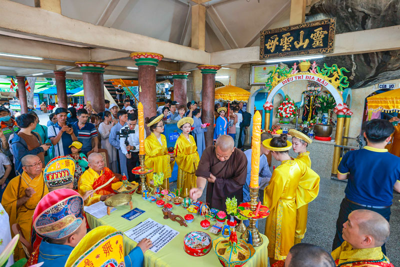 Lễ khoa Trình Thập Cúng
