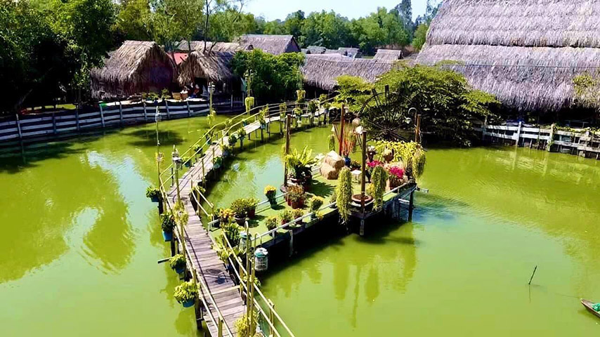 Tiểu cảnh bắt mắt tại khu du lịch sinh thái ẩm thực Long Trung