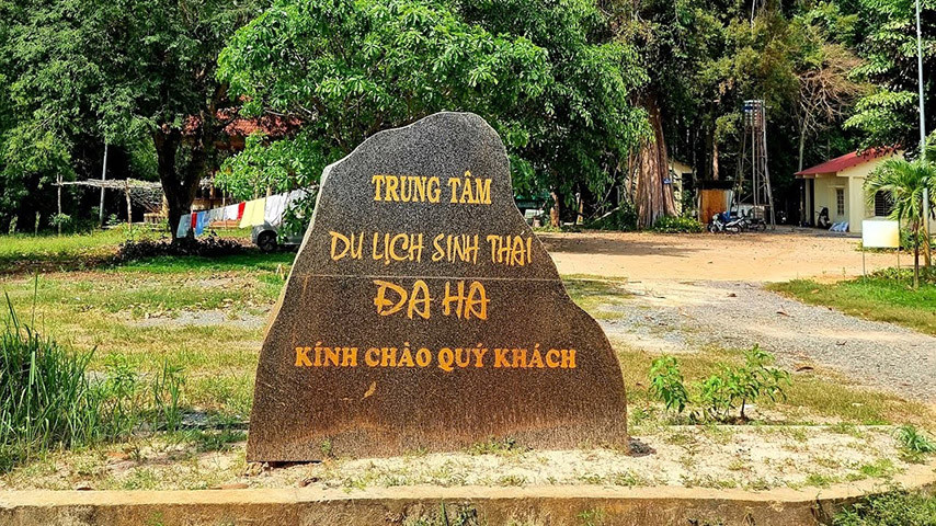 Khu du lịch sinh thái Daha 