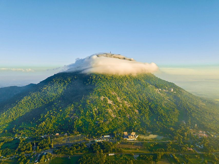 Núi Bà Đen Tây Ninh 