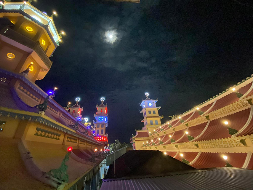 Đêm Trung Ngươn tại thánh thất họ đạo Chợ Gạo, Tiền Giang