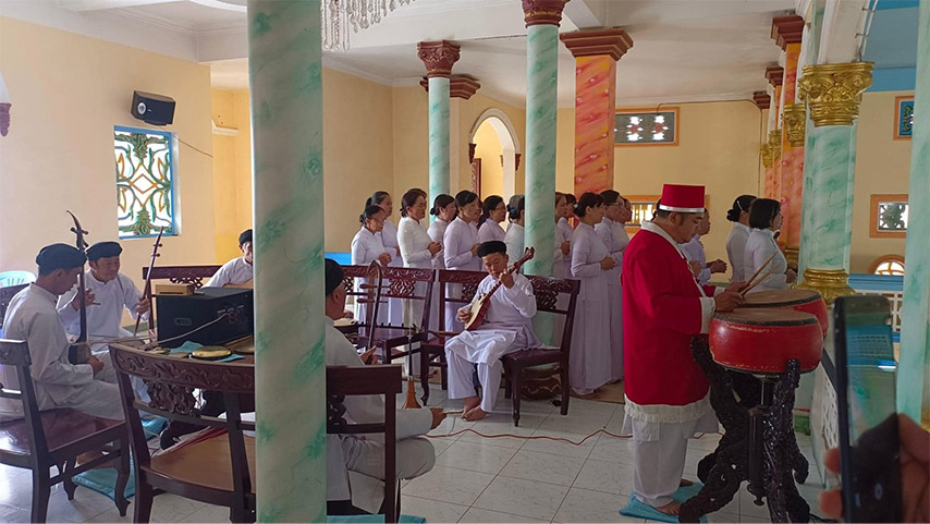 Lễ nhạc được cử hành vào ngày cúng Đại đàn