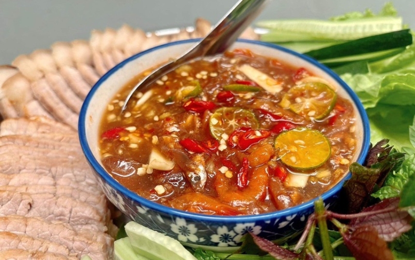 Cận cảnh mắm chua Tây Ninh