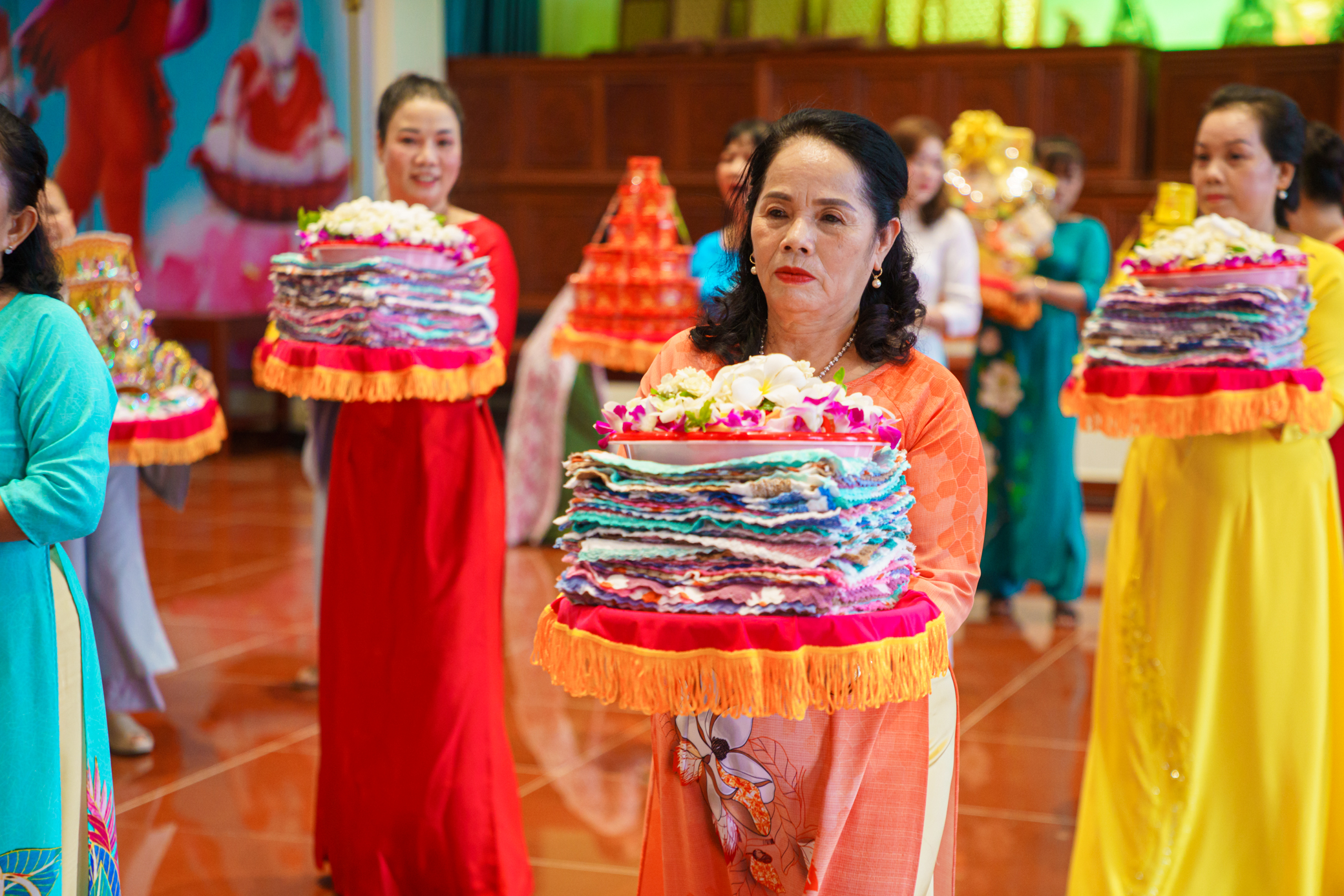 Khăn Lễ Tắm Bà
