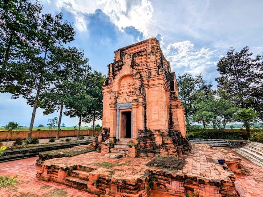 Tháp Chóp Mạt 
