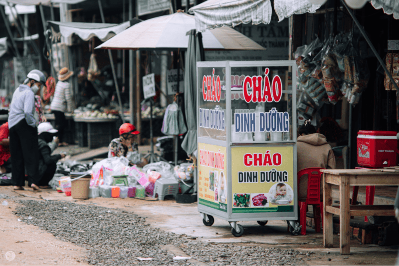 Một góc nhỏ tại chợ Suối Dây