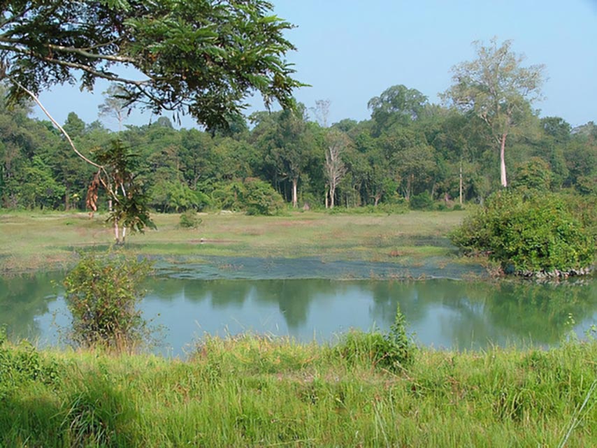 Khung cảnh thanh bình trong vườn quốc gia Lò Gò 