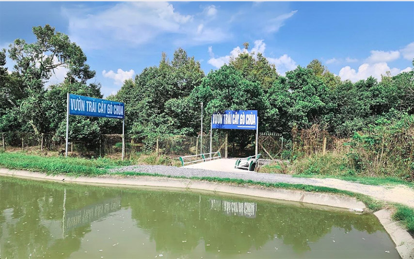 Vườn trái cây Gò Chùa Tây Ninh nhìn từ cổng vào