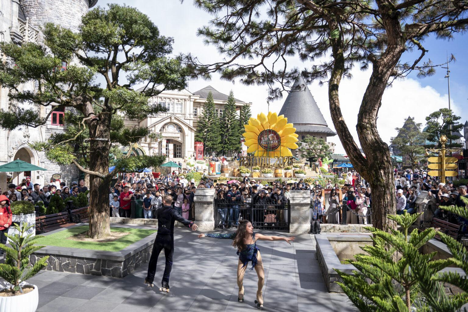 Tận hưởng không gian lễ hội sôi động tại Sun World Ba Na Hills