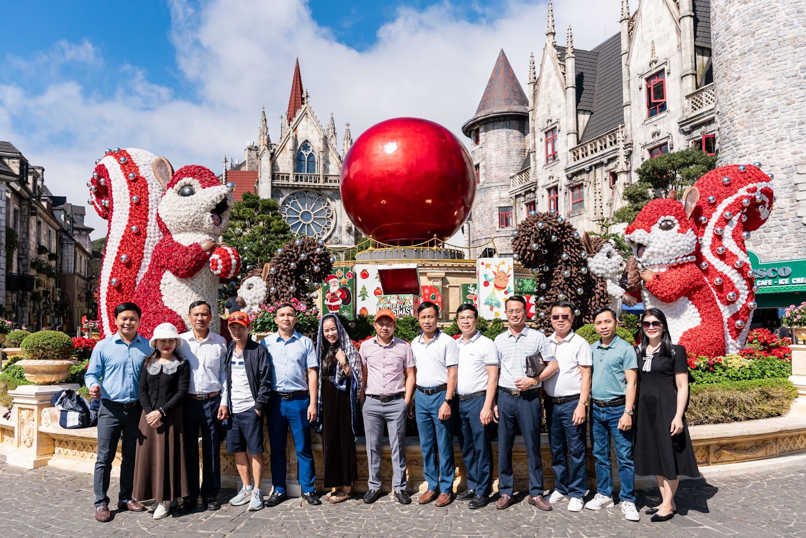 Sun World Ba Na Hills náo nhiệt du khách những ngày đầu năm 2026