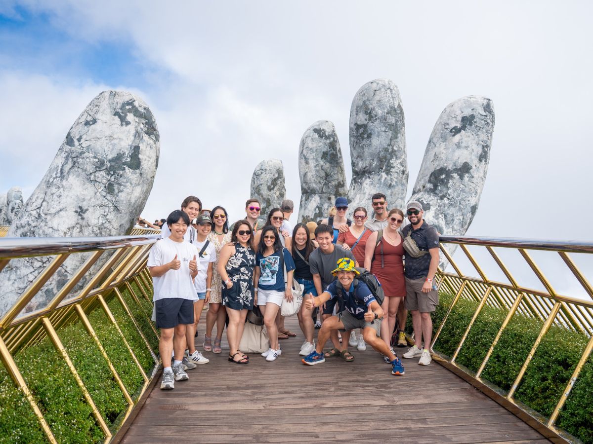 Du khách có thể kết hợp khám phá các địa điểm du lịch lân cận sau khi chơi golf